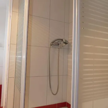 Anneliese By Interhome Saalfelden