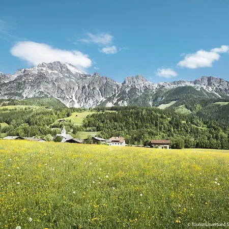 Anneliese By Interhome Appartement